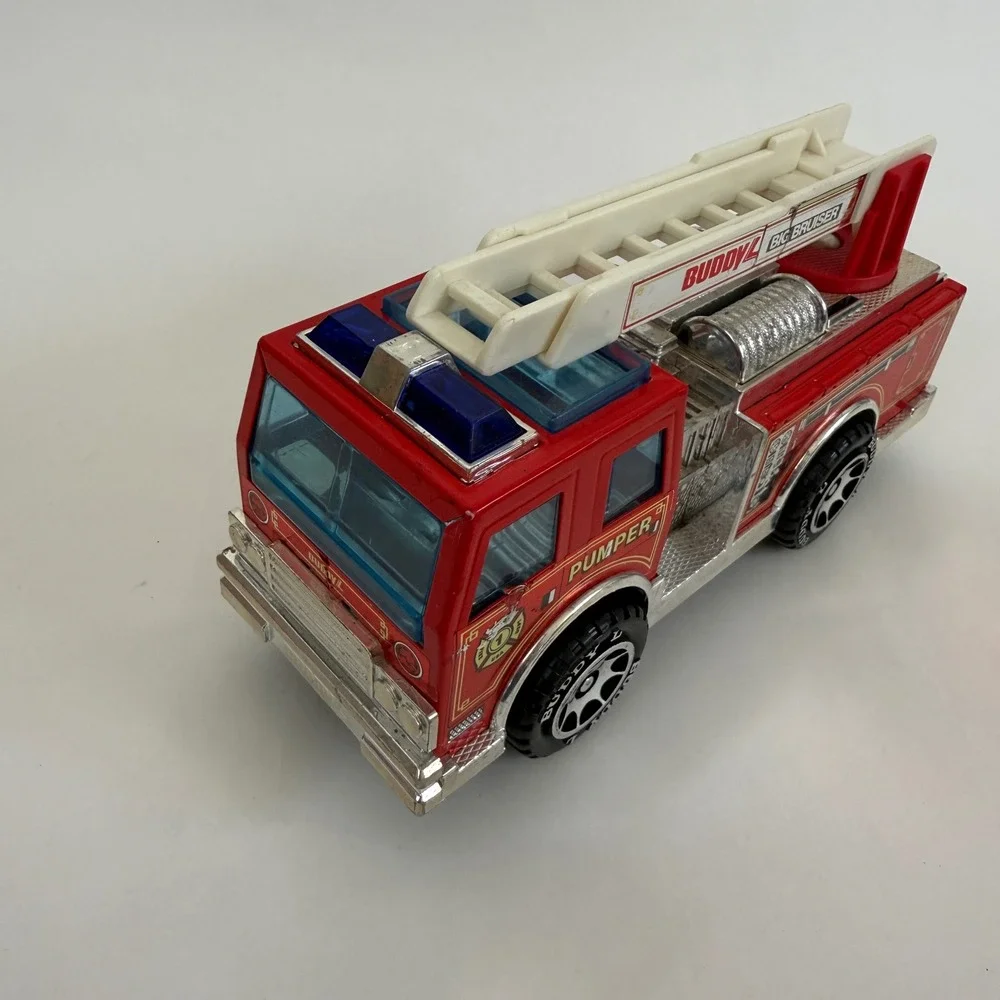 Vintage 1989 Buddy L Big Bruiser Pumper Fire Truck Ladder Lights & Sound Toy 10